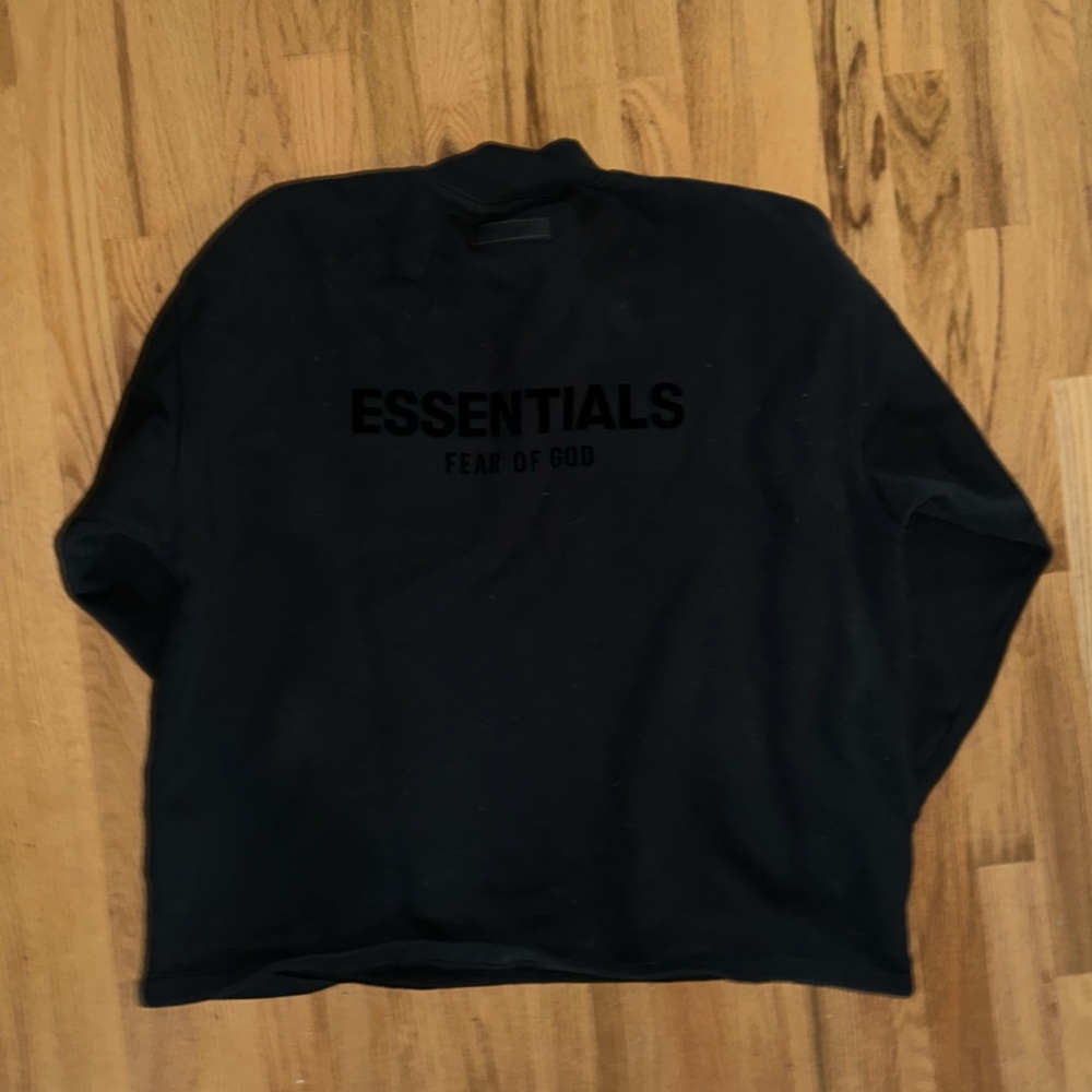 Men’s ESSENTIALS Fear Of God oversized Sweater size M